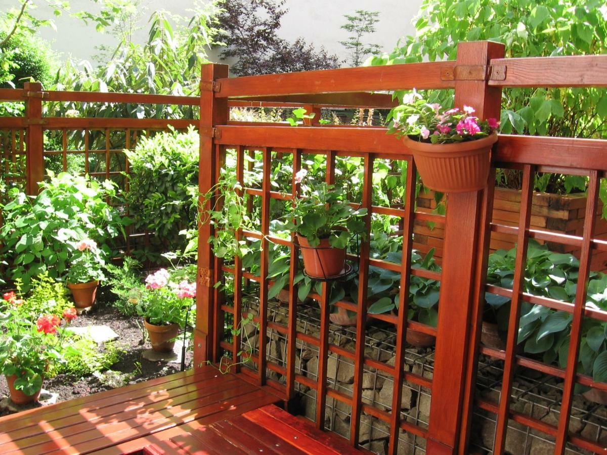 ブダペストDowntown Garden Isle In Urban Style-Free Parkingアパートメント エクステリア 写真